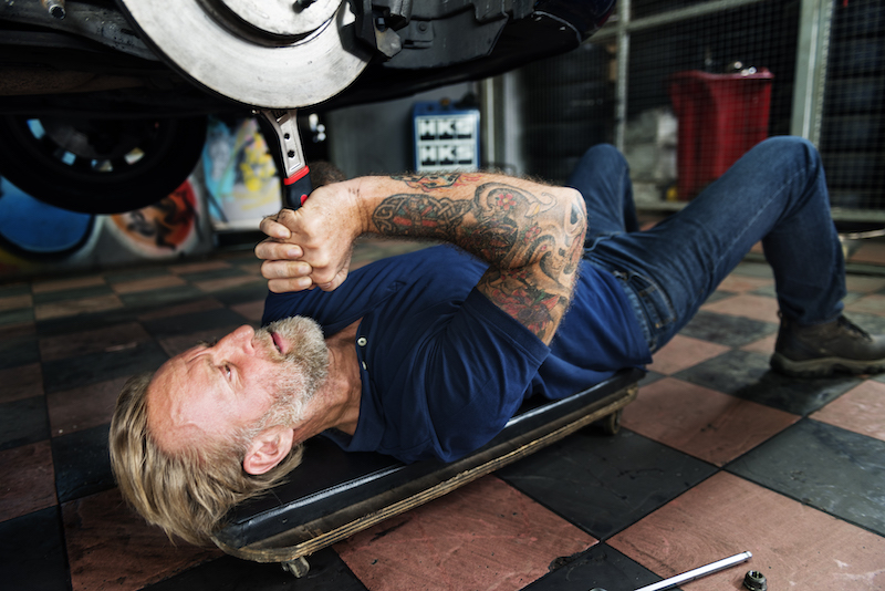 The Disadvantages of Seasonal Work in Auto Repair Businesses
