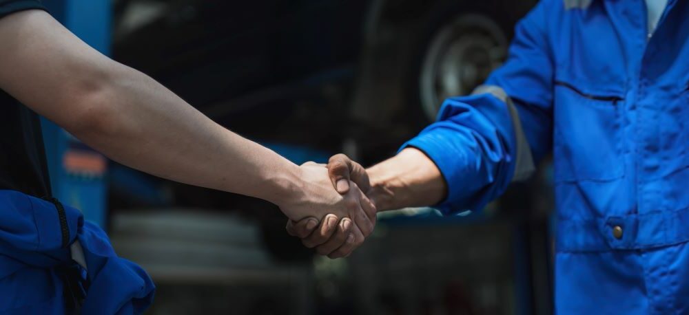 How to Boost Your Garage Sales With Value-Added Services
